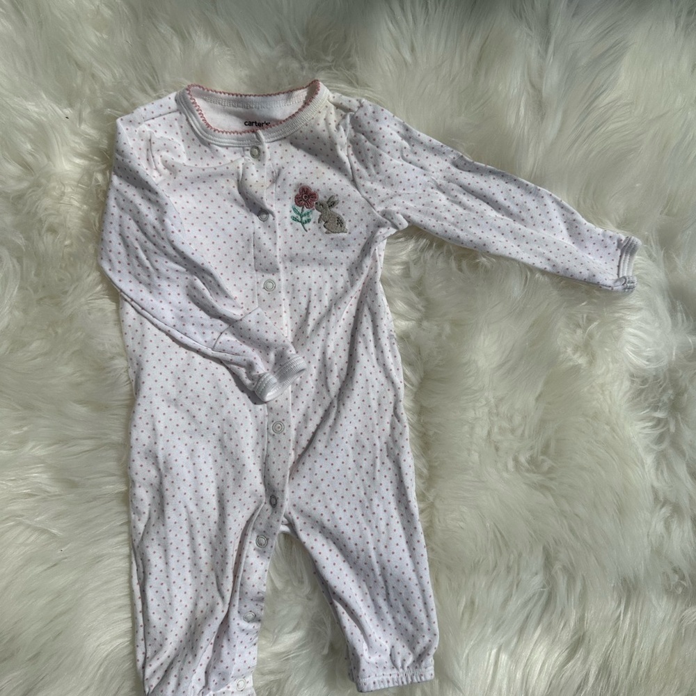 5/$30 Carter’s 3 Months Footless Button Footies​ - Picture 11 of 13